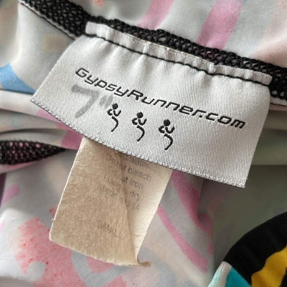 Gypsy‎ Runner Running Workout Shorts - Picture 5 of 5